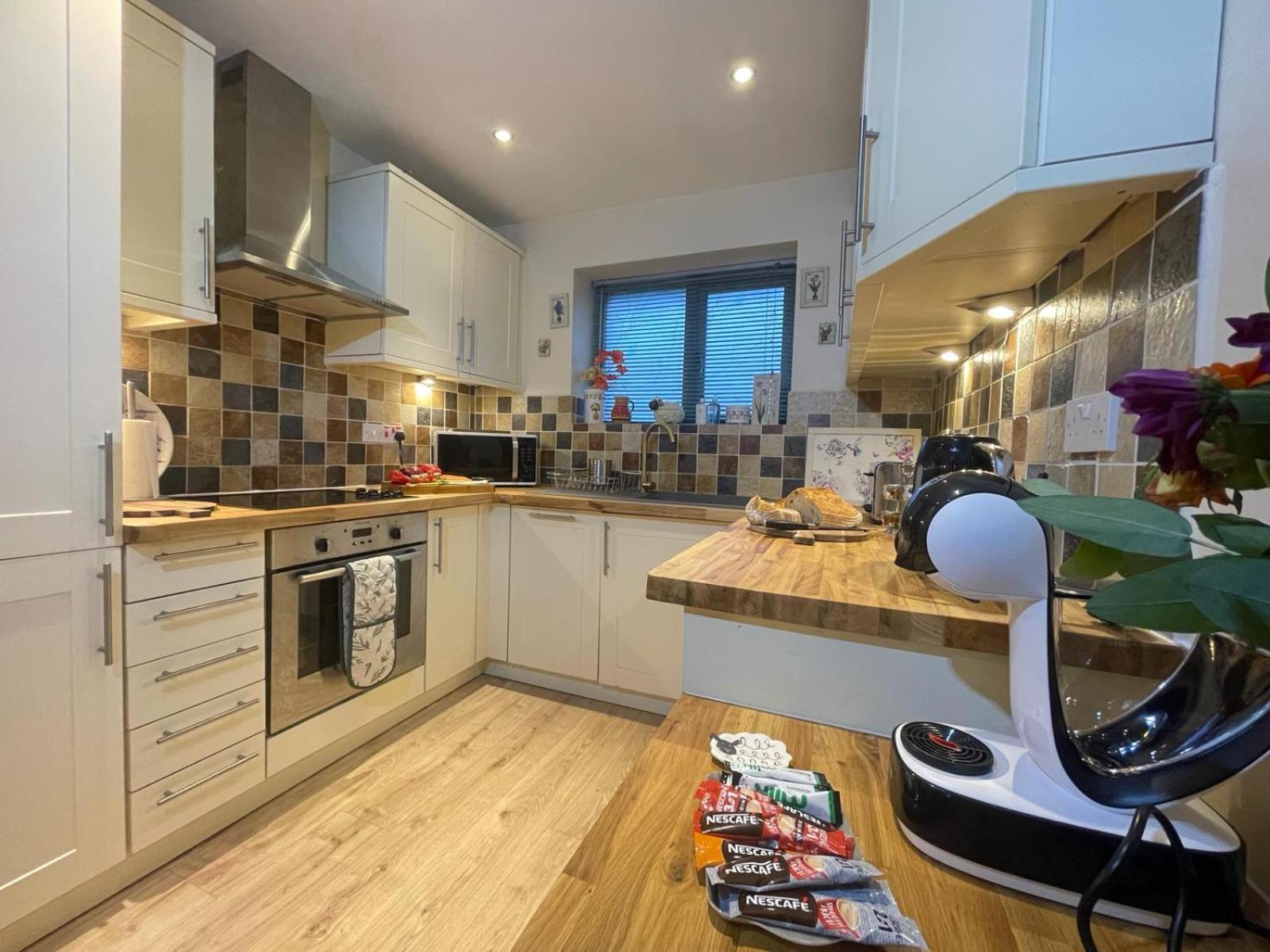 Lake District Romantic Get Away In 1 Acre Gardens Off M6 Penrith Exterior foto